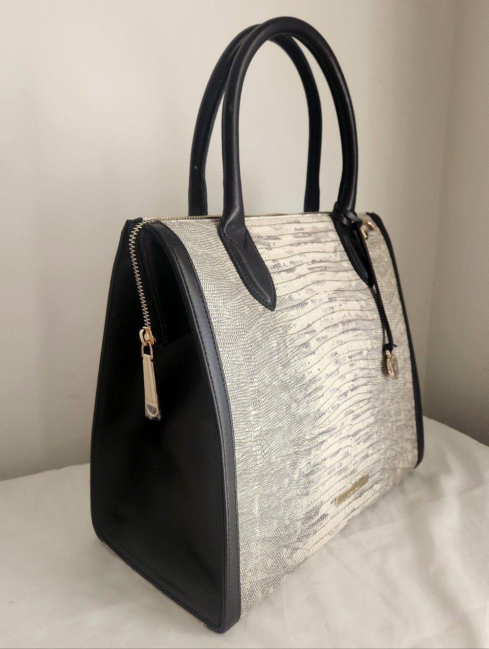 Brahmin Caroline Fairest Whitecap Lizard Embossed Leather Satchel - Picture 13 of 13